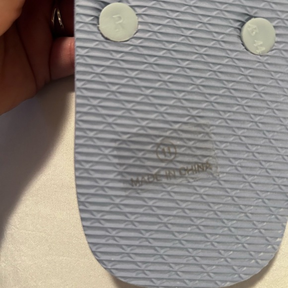 THE COVE • Blue Rubber Flip Flop Sandals • 11 - Picture 3 of 6